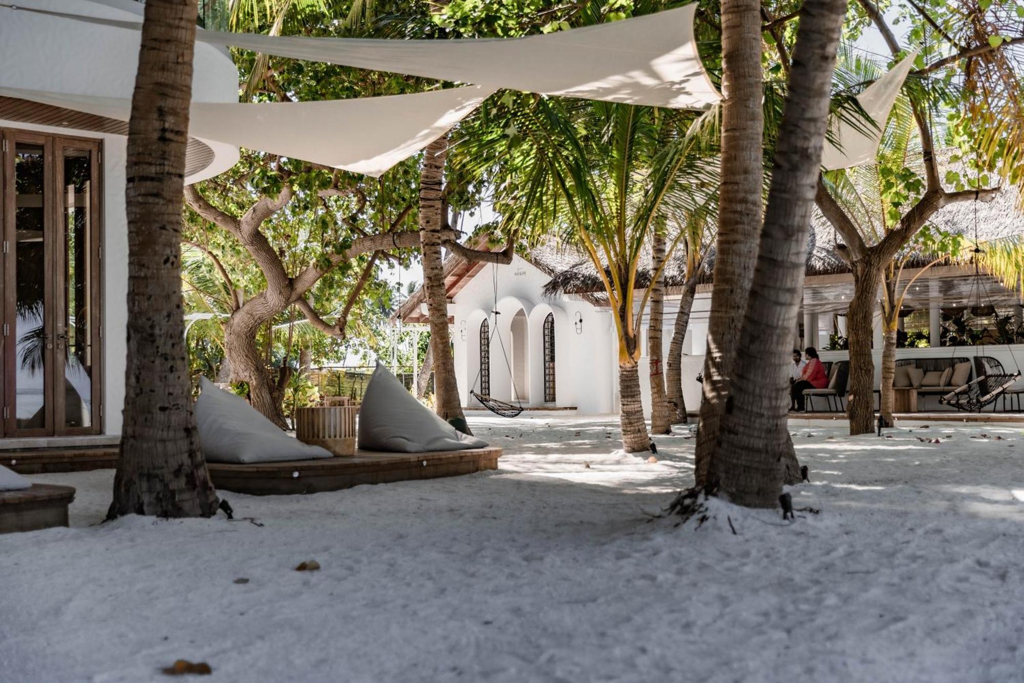 Stone Hotels Dhiffushi Exterior foto